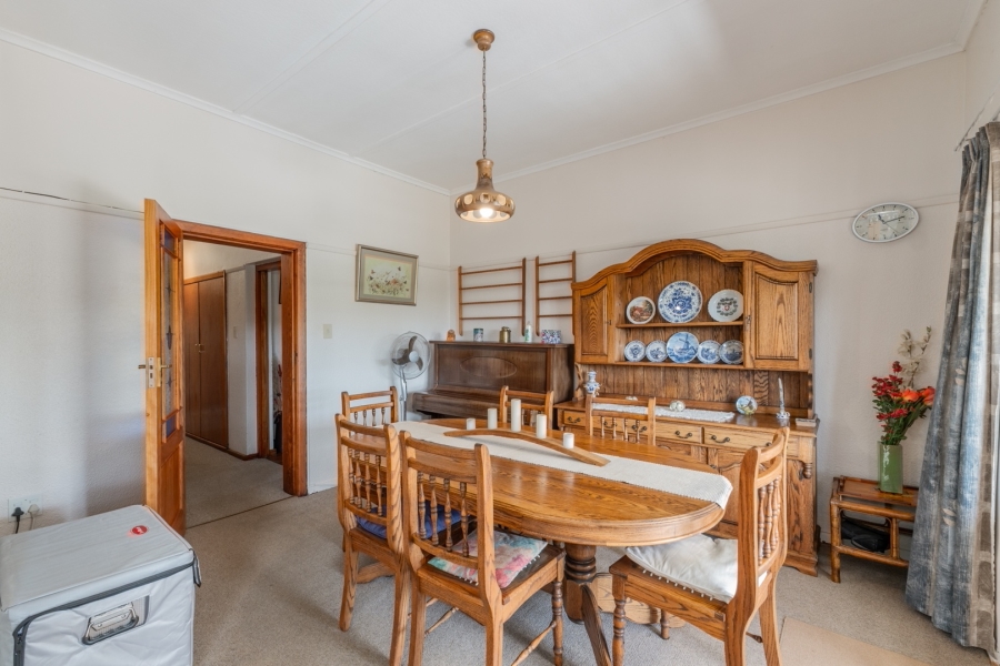 4 Bedroom Property for Sale in Napier Western Cape